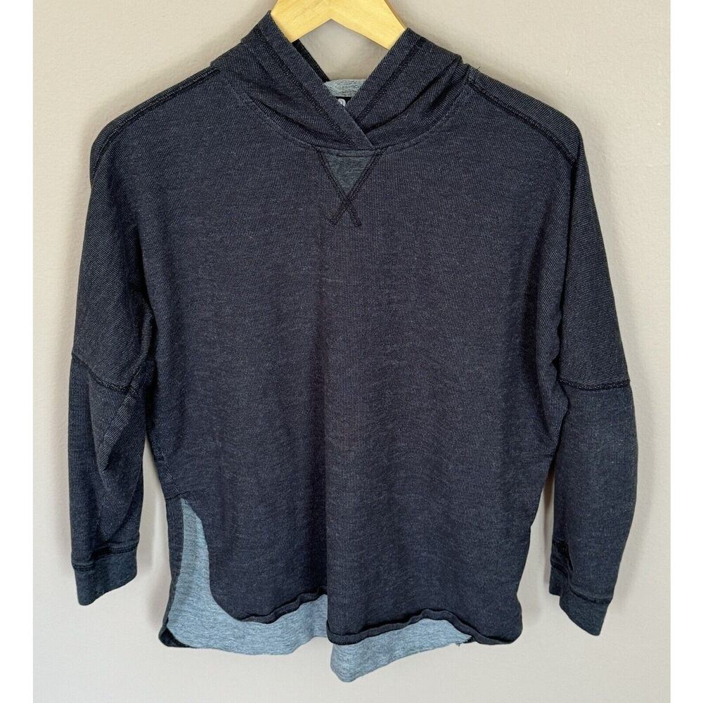 The North Face Women's Gray Sweatshirt Hoodie Small 100% Polyester